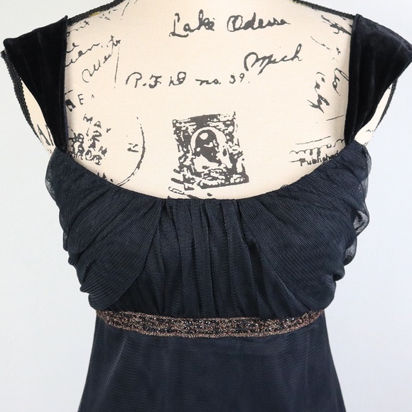 Vera Wang Women's Size 4 Black Empire Waist Mesh Tulle Overlay Goth Witch Beaded - Picture 4 of 14